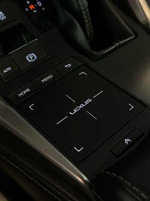 Lexus NX Black Vision, 2020 года, пробег 90000 км