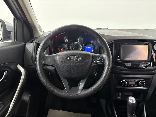 Lada (ВАЗ) XRAY Luxe Prestige (2018-2021), 2016 года, пробег 111030 км
