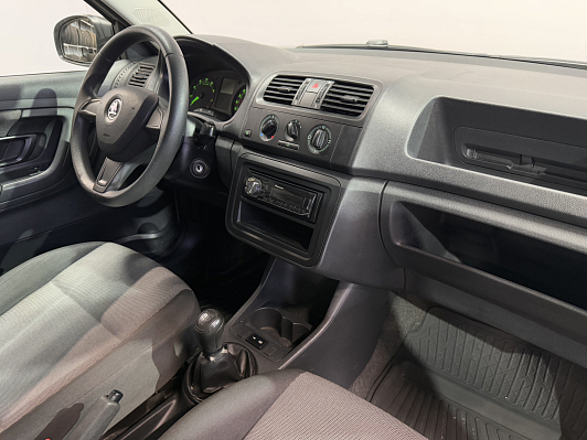 Skoda Fabia Ambition, 2014 года, пробег 254333 км