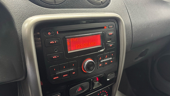 Renault Duster, 2015 года, пробег 201500 км