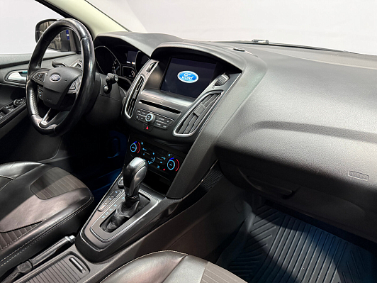 Ford Focus Titanium, 2017 года, пробег 196000 км