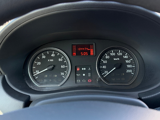 Renault Logan Expression, 2015 года, пробег 134450 км