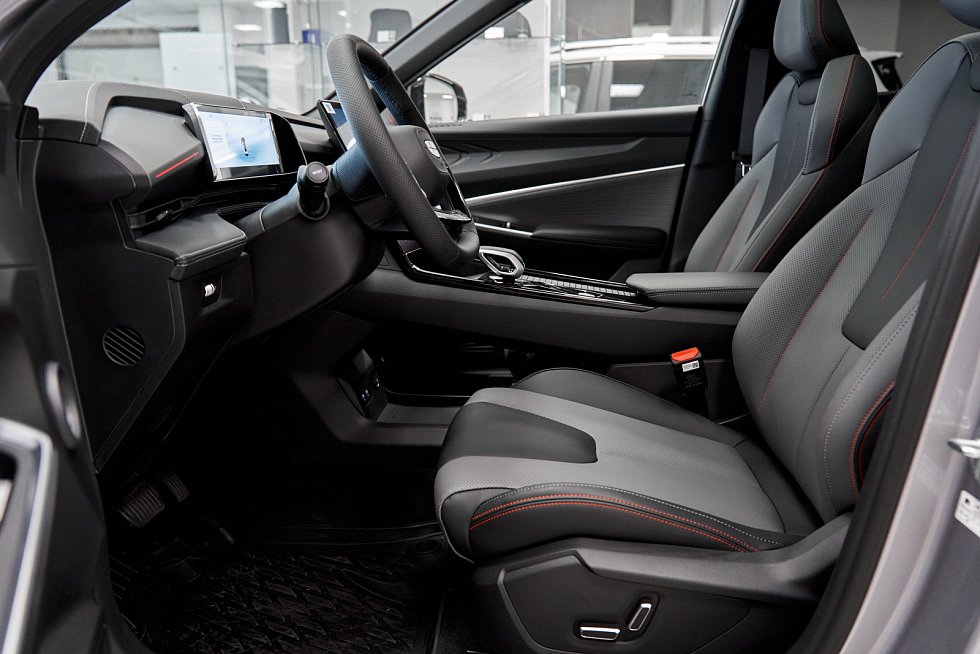 Geely Cityray Спорт, серебряный