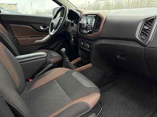 Lada (ВАЗ) XRAY Exclusive (2018), 2020 года, пробег 70851 км