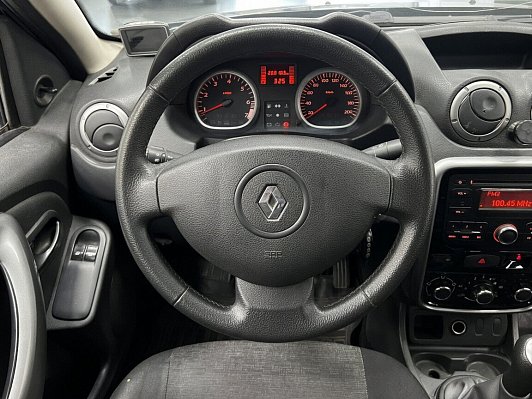 Renault Duster Authentique, 2013 года, пробег 268102 км