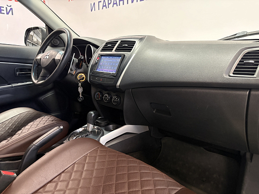 Mitsubishi ASX Invite, 2012 года, пробег 184600 км