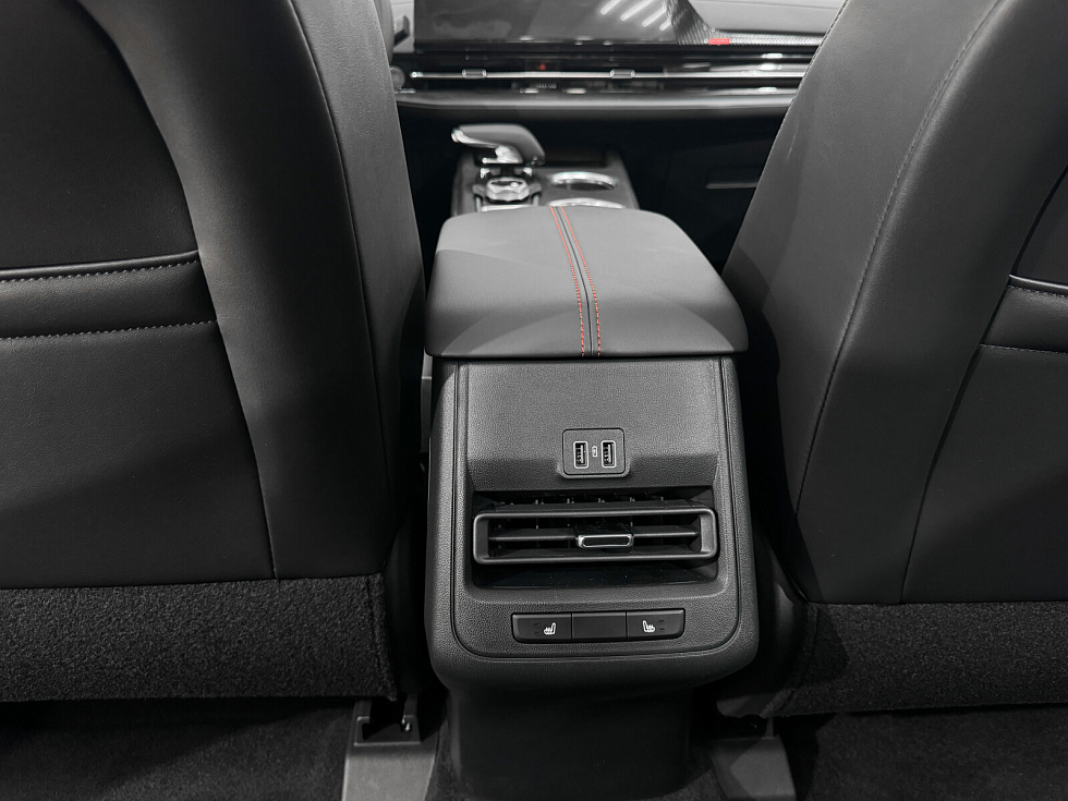 Changan UNI-S (CS55 Plus) Comfort, серебряный