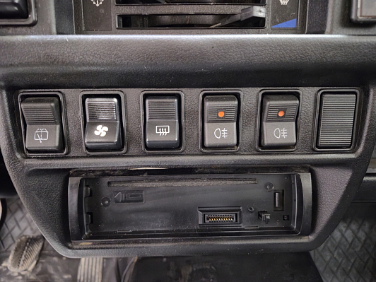 Lada (ВАЗ) 2121 (4x4) Люкс Elbrus Edition (2016-2017), 2015 года, пробег 231505 км