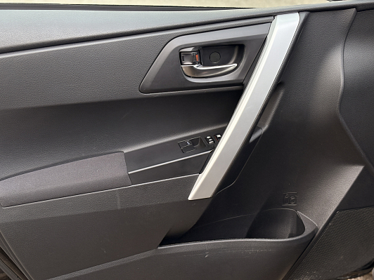 Toyota Auris, 2014 года, пробег 117732 км