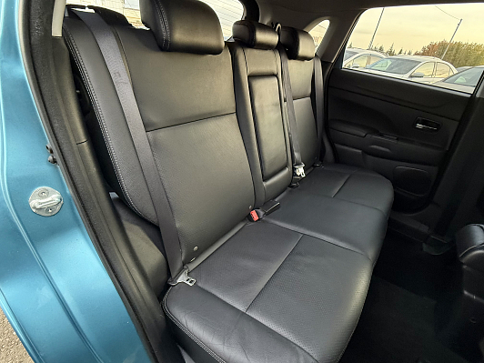 Mitsubishi ASX Instyle, 2011 года, пробег 148000 км