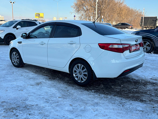 Kia Rio Prestige, 2013 года, пробег 140120 км
