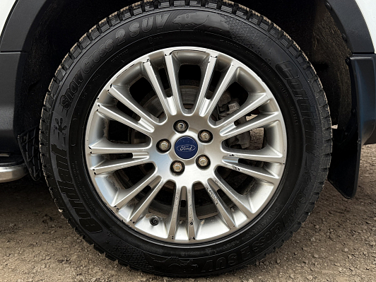 Ford Kuga Titanium, 2014 года, пробег 130486 км