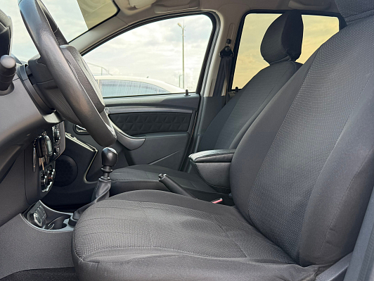 Renault Duster Privilege, 2017 года, пробег 72012 км