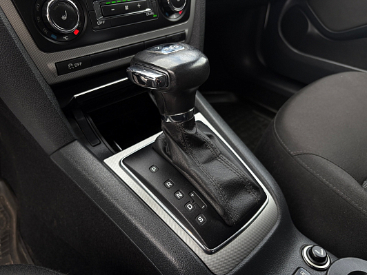 Skoda Octavia Elegance, 2013 года, пробег 176219 км