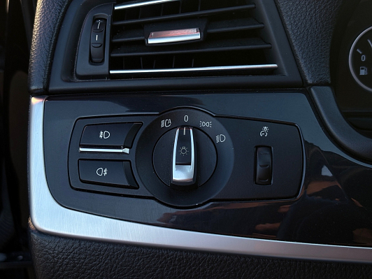 BMW 5 серии, 2012 года, пробег 234000 км