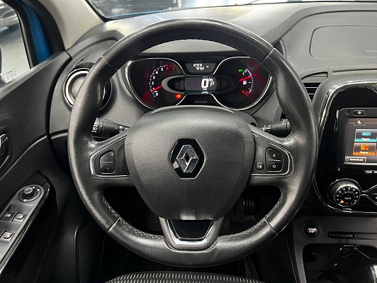 Renault Kaptur Style, 2017 года, пробег 107000 км