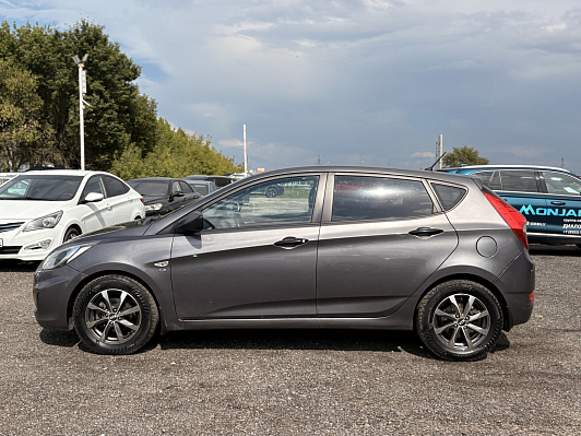 Hyundai Solaris Active, 2012 года, пробег 241297 км