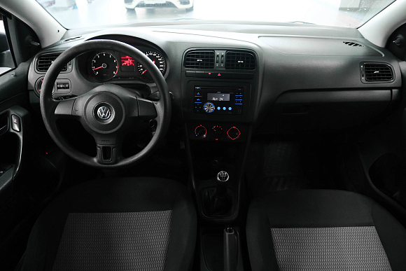 Volkswagen Polo Trendline, 2012 года, пробег 230000 км
