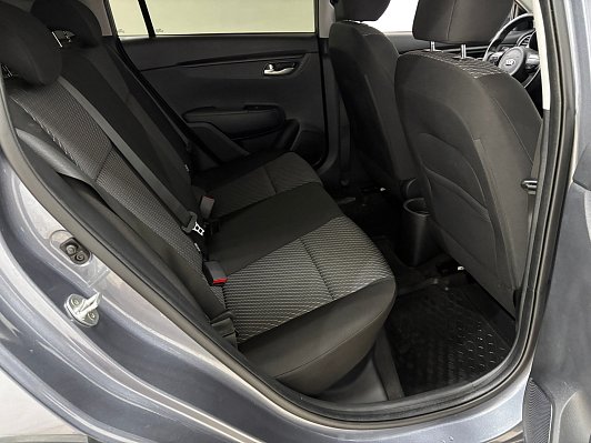 Kia Rio, 2019 года, пробег 57359 км