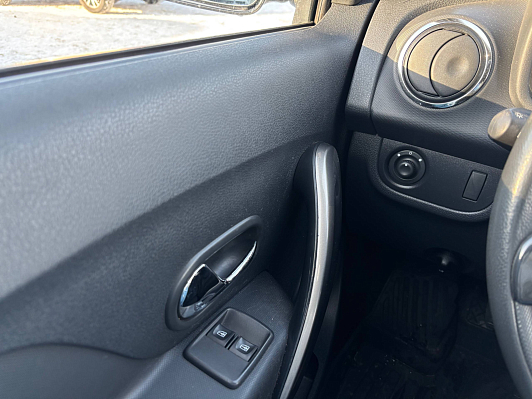 Renault Sandero Privilege, 2016 года, пробег 80083 км