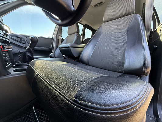 Chevrolet Niva GLC, 2012 года, пробег 251000 км