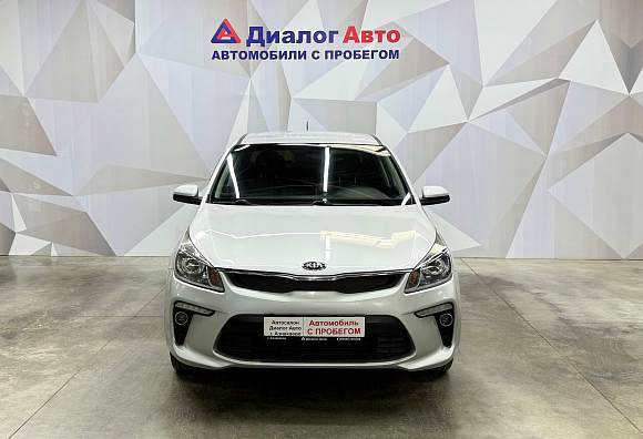 Kia Rio Luxe, 2017 года, пробег 219811 км