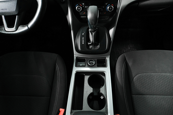Ford Kuga Trend, 2018 года, пробег 189499 км