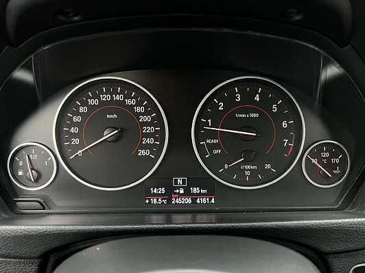 BMW 3 серии 320i xDrive M Sport, 2013 года, пробег 245000 км