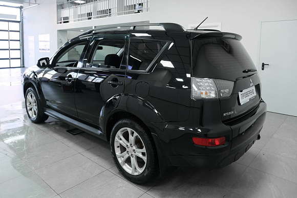 Mitsubishi Outlander Instyle, 2012 года, пробег 230795 км