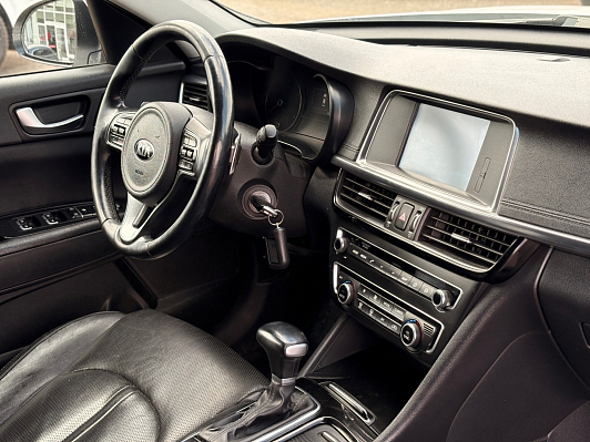 Kia Optima Luxe, 2018 года, пробег 146933 км