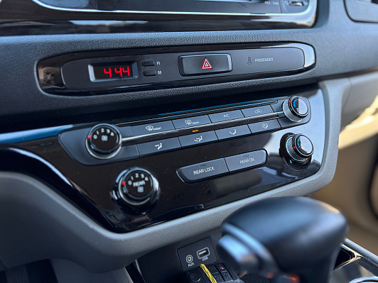 Kia Carnival, 2019 года, пробег 163287 км