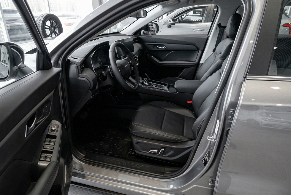 Haval Jolion Премиум, серый