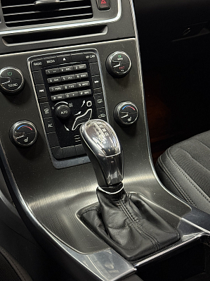 Volvo S60 Momentum, 2012 года, пробег 134000 км