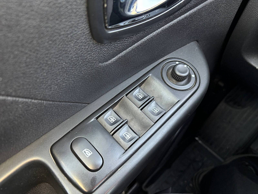 Renault Kaptur Style, 2018 года, пробег 51930 км