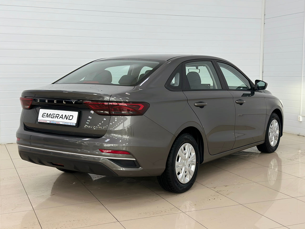Geely Emgrand Comfort, серый