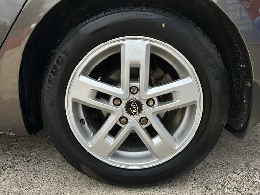 Kia Cerato Luxe, 2013 года, пробег 144700 км