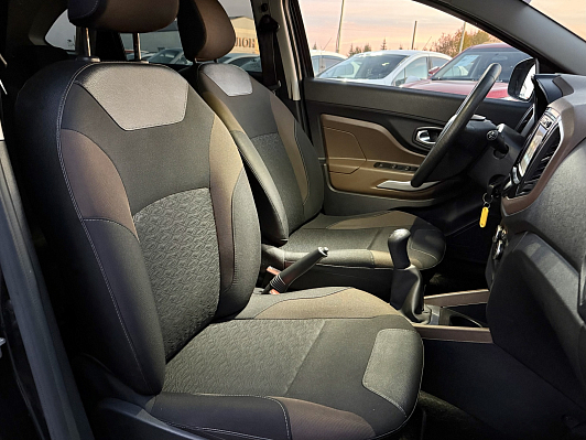 Lada (ВАЗ) XRAY Luxe Prestige (2018), 2019 года, пробег 114500 км