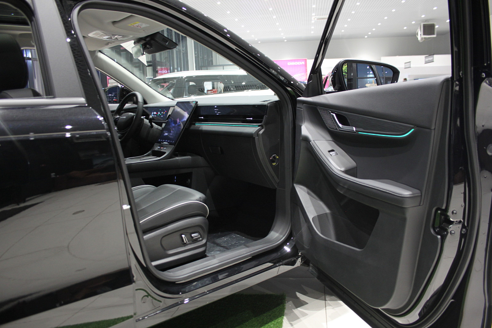 Jaecoo J6 Комфорт, черный