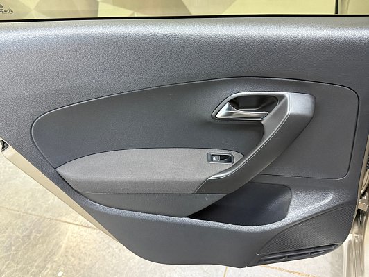 Volkswagen Polo Highline, 2017 года, пробег 144491 км