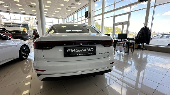 Geely Emgrand Flagship, 2023 года, пробег 1621 км