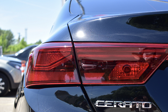 Kia Cerato Comfort, 2021 года, пробег 98600 км