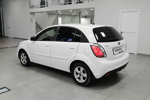 Kia Rio Comfort, 2011 года, пробег 199000 км