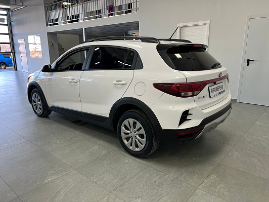 Kia Rio Comfort, 2021 года, пробег 75000 км