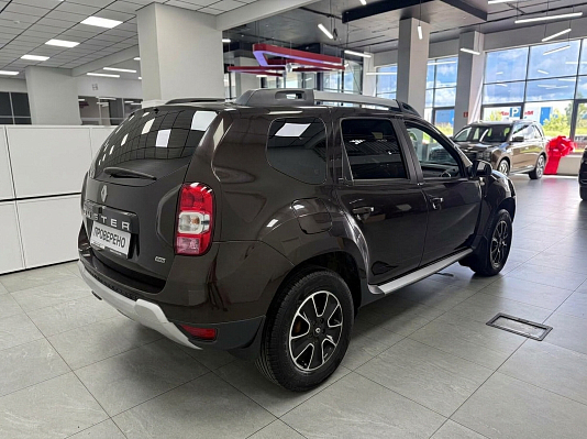 Renault Duster Life, 2020 года, пробег 100000 км