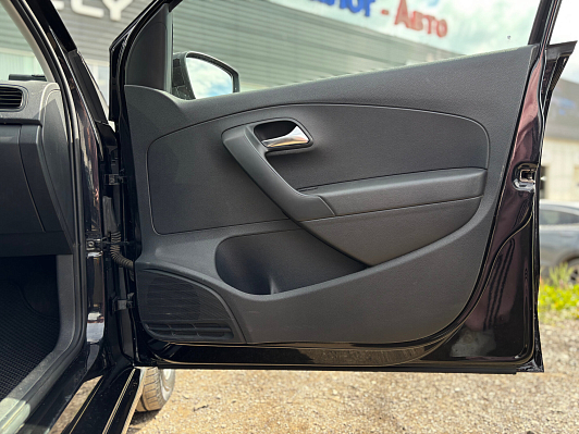 Volkswagen Polo Trendline, 2017 года, пробег 179723 км