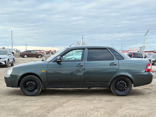 Lada (ВАЗ) Priora, 2011 года, пробег 221141 км