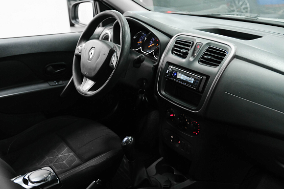 Renault Sandero, 2016 года, пробег 138000 км