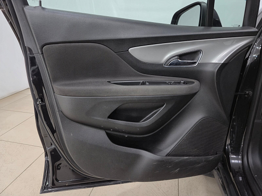 Opel Mokka Essentia, 2013 года, пробег 196140 км