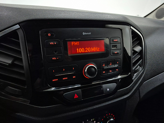 Lada (ВАЗ) XRAY Luxe Prestige (2018-2021), 2019 года, пробег 73988 км