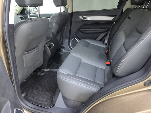 Geely Emgrand X7, 2017 года, пробег 58626 км